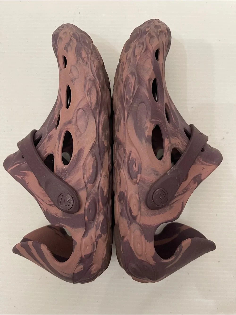 MERRELL HYDRO MOC BURGUNDY& PURPLE SANDALS WOMENS SIZE 7.5